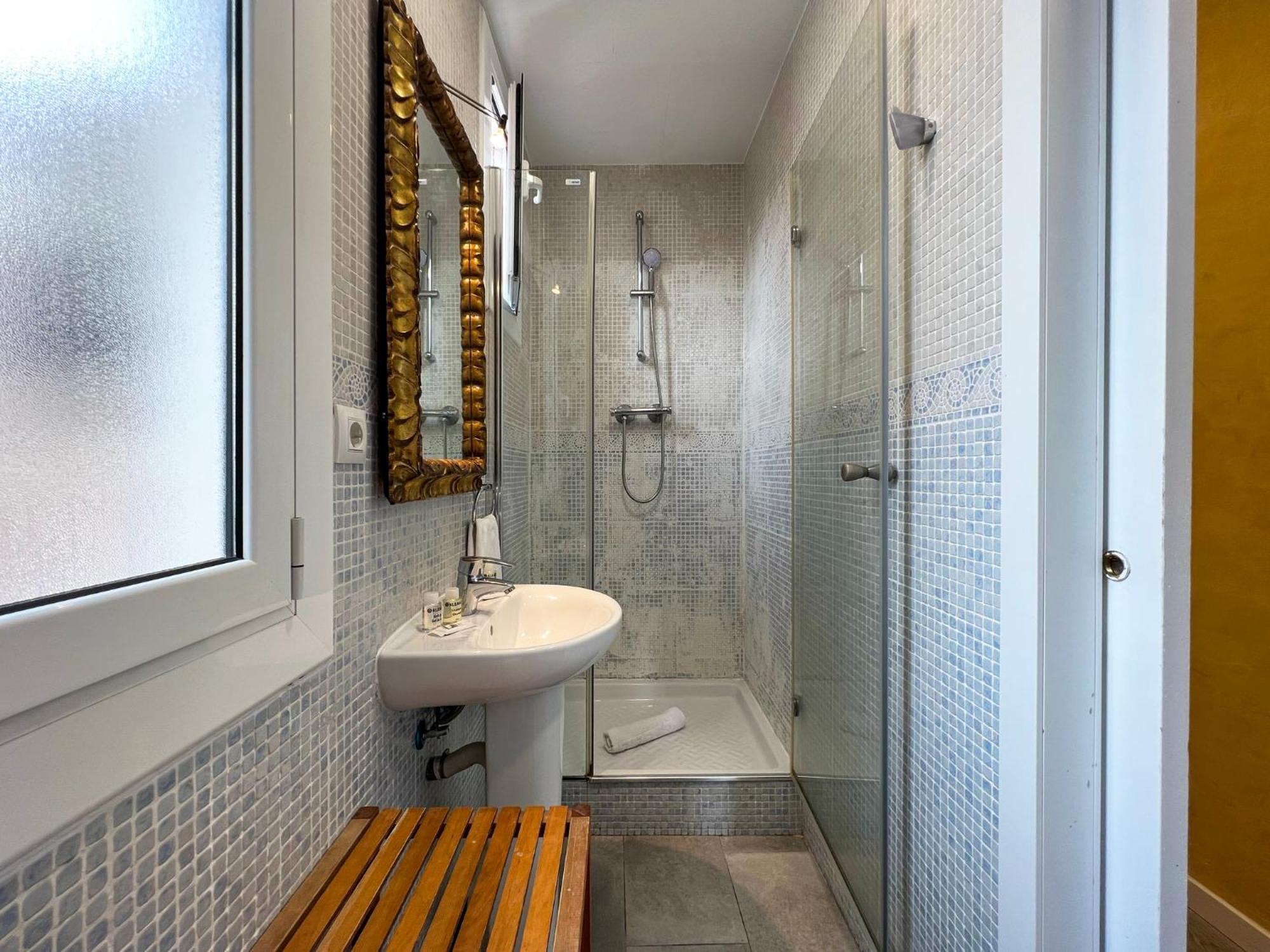 Stay U-Nique Apartments Fontrodona Barcelona Ngoại thất bức ảnh